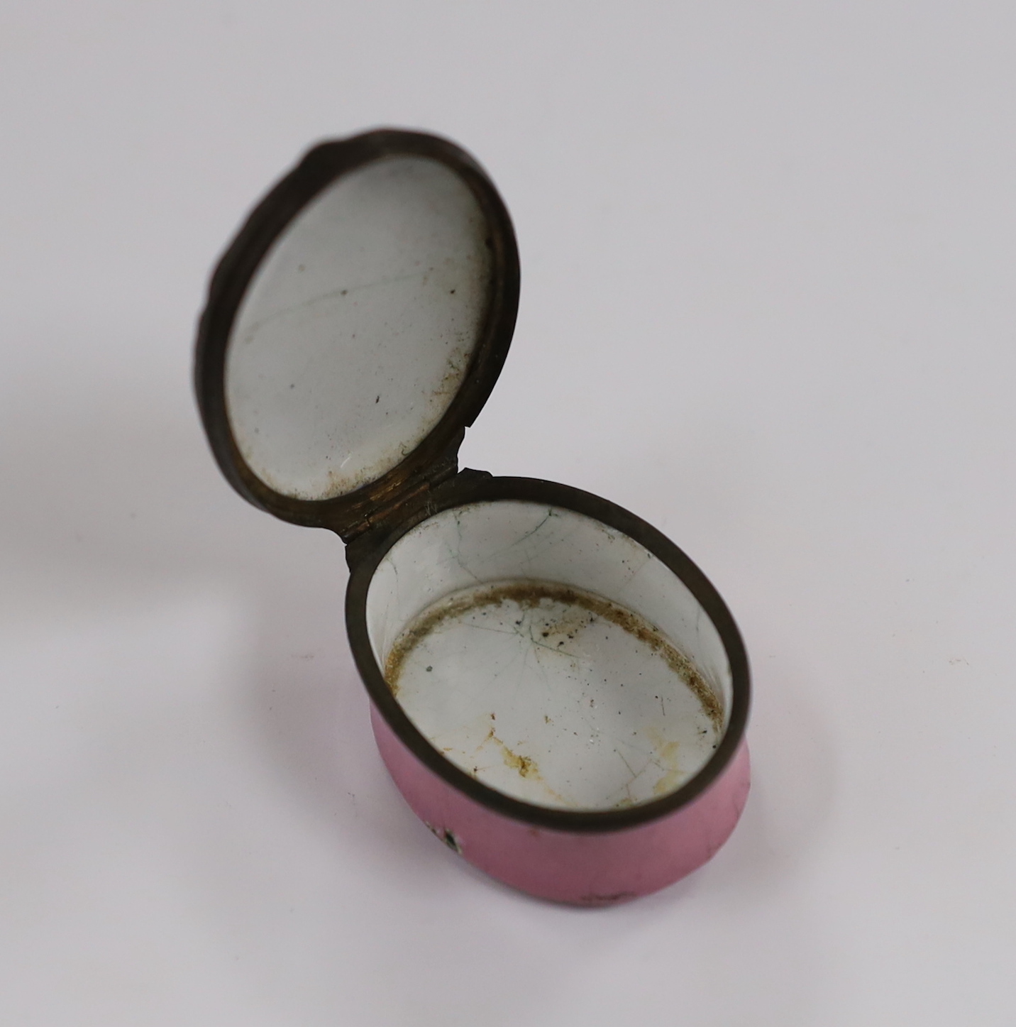 A late 18th / early 19th century South Staffordshire enamel box of a shepherdess and sheep, 5cm deep